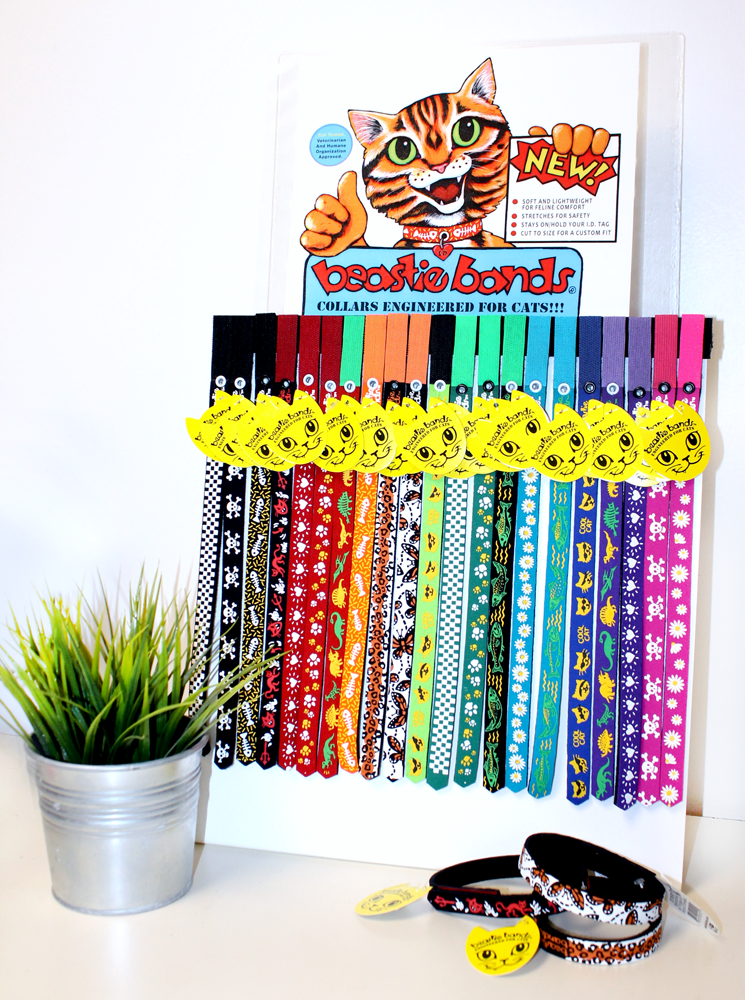 Beastie Bands 24 Collar Starter Pack w/ Board